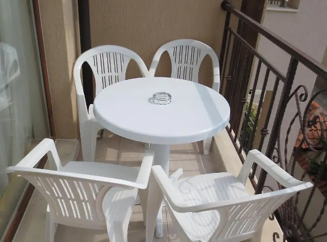 Porto Paradiso Complex Свети Влас